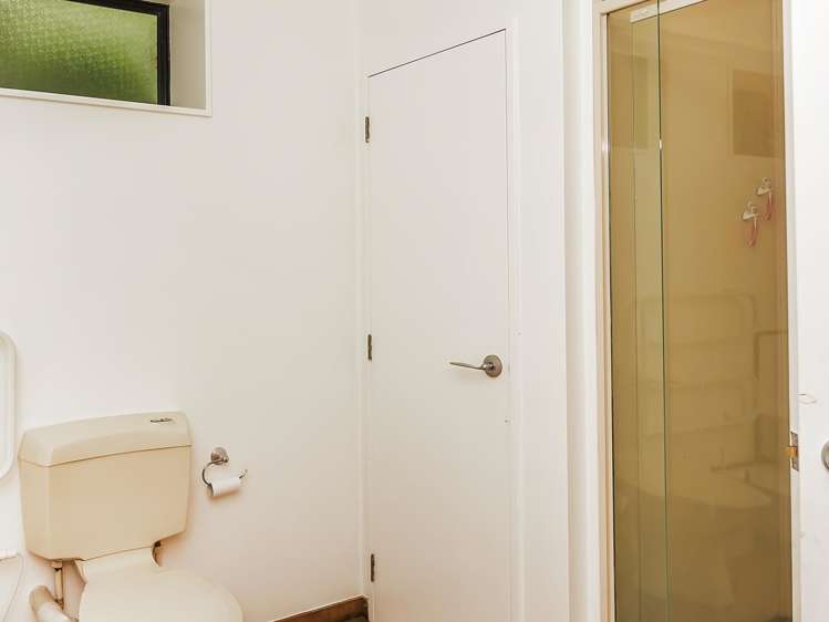 7 Inverell Way Seatoun_24