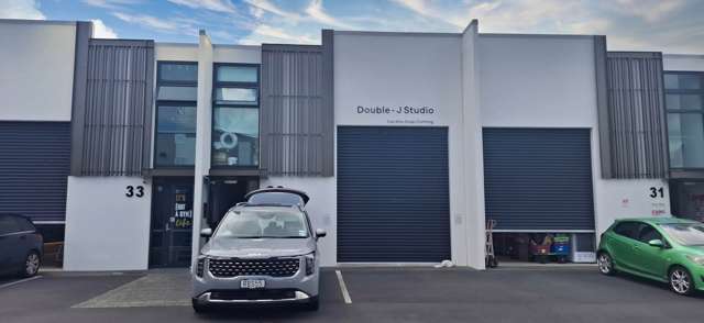 VERSATILE INDUSTRIAL - PREMIUM ALBANY LOCATION