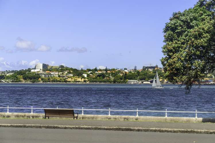 1/22 Queens Parade Devonport_27