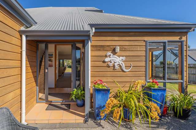 29 Pleasant Place Pauanui_2