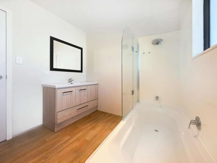 1/6 Inca Place Red Hill_10