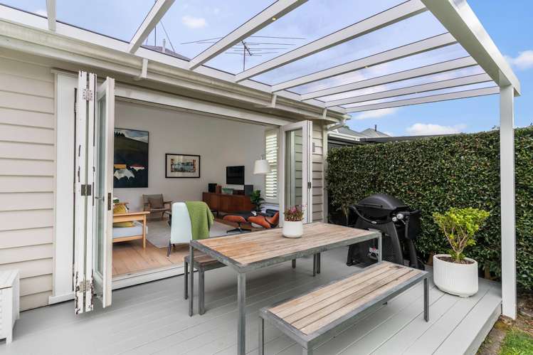 99 Burnley Terrace Sandringham_16