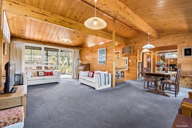 2 Valkyria Place Beach Haven_4