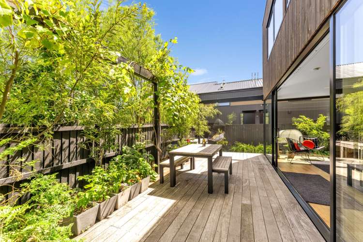 53b Edward Avenue St. Albans_26