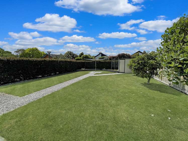 15 Cedar Crescent Matamata_11