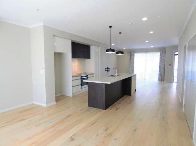 213 Hobsonville Point Road 1626_1