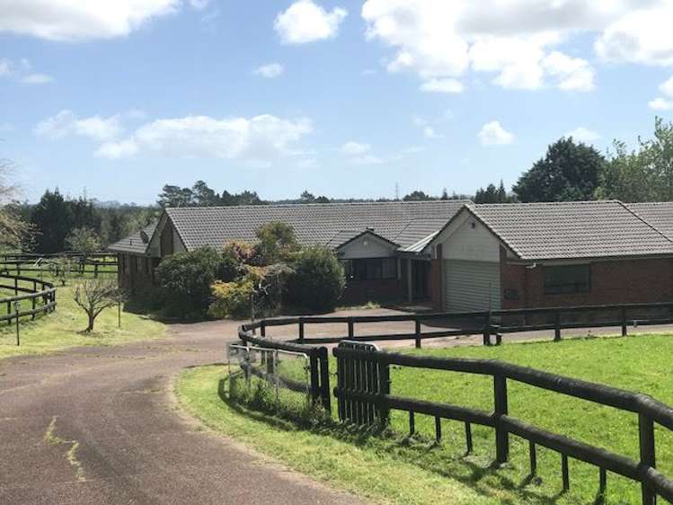 454 Taupaki Road Kumeu_1