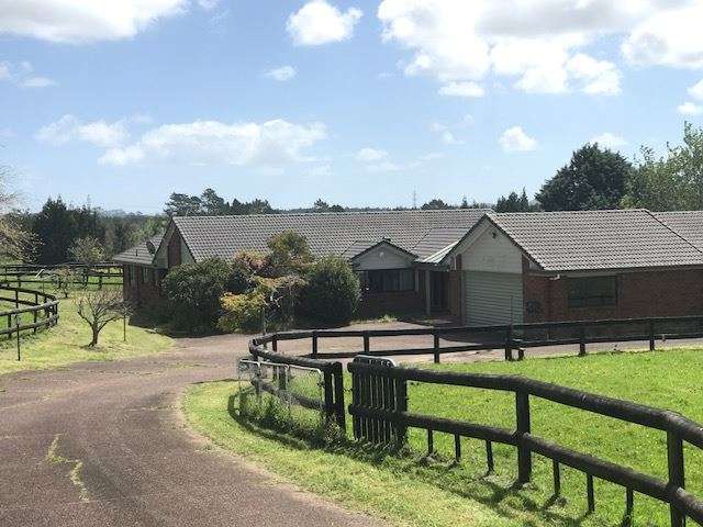 454 Taupaki Road Kumeu_1