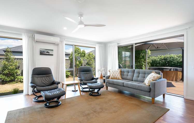 49 Youngberry Drive Richmond_11