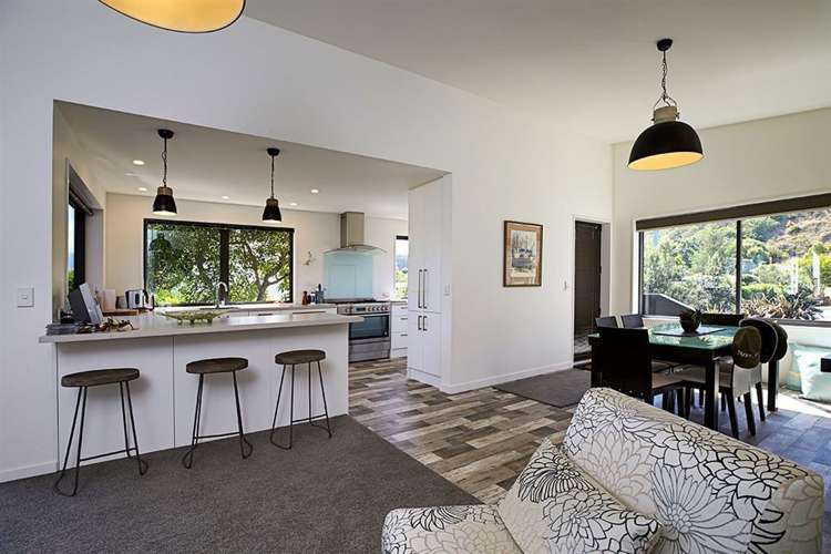 132 South Bay Parade Kaikoura_2