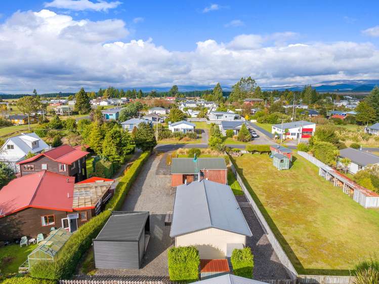 11A Mackenzie Street National Park_16