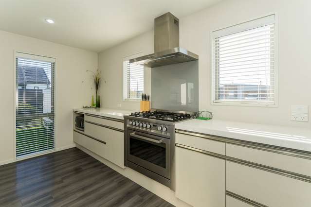 21 Strauss Drive Rolleston_1