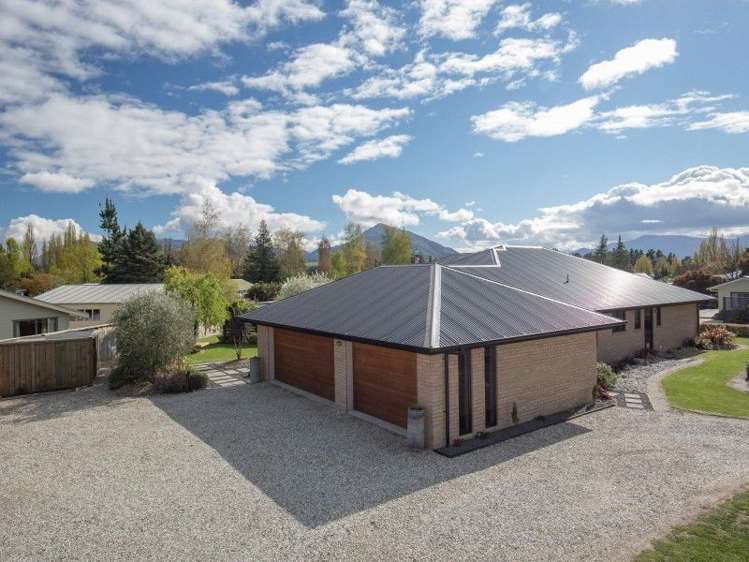 42 Dale Street Albert Town_15