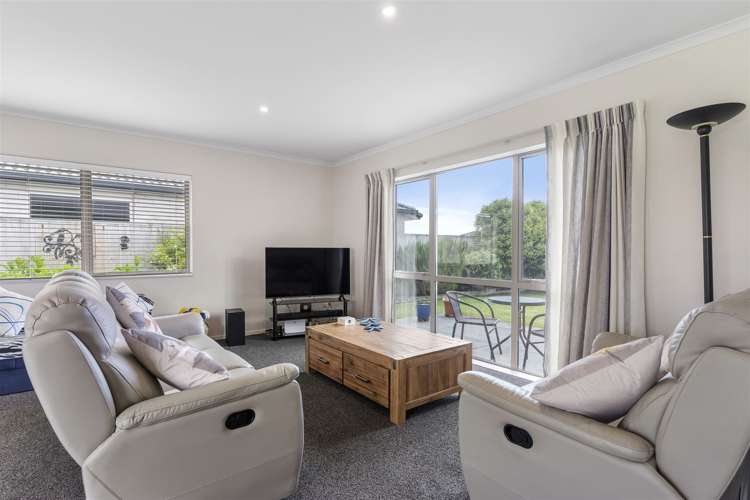 13 Reel Road Athenree_8