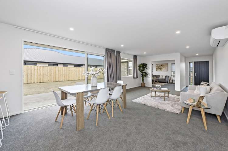 70 Jean Archie Drive Rolleston_5