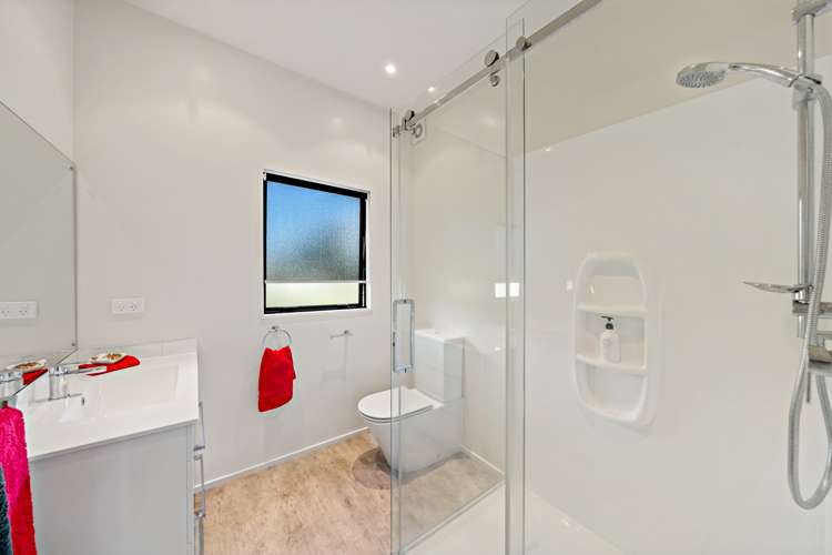 2/33 Maxine Place Saint Heliers_12