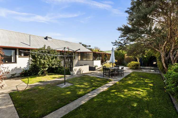 18 Walton Place Flaxmere_13