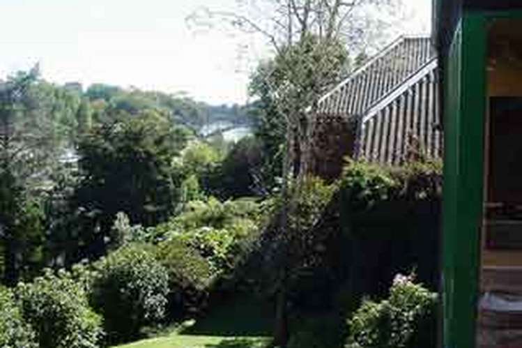 2/10 Cook Street Hamilton East_6