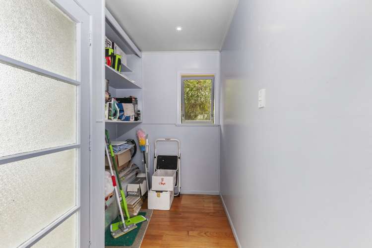 64 Stott Avenue Birkdale_15