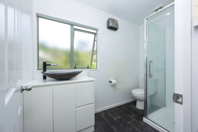 5/263a Titirangi Road Titirangi_12