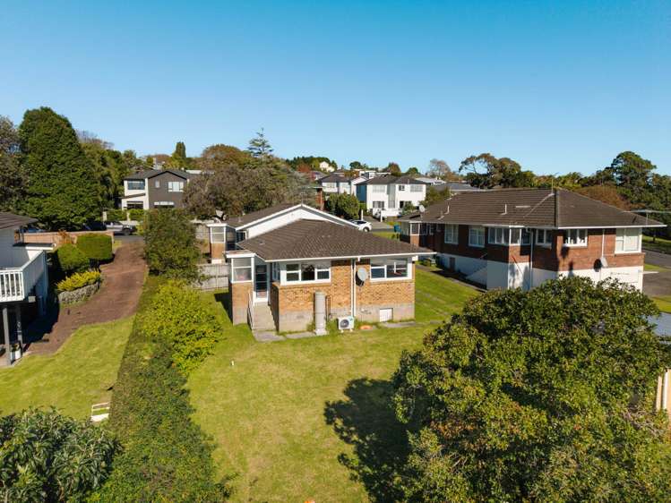 1&2/29 Eban Avenue Hillcrest_1