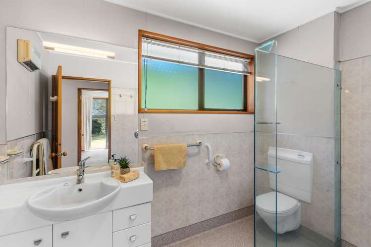 22 Greenhithe Street Waihola_11