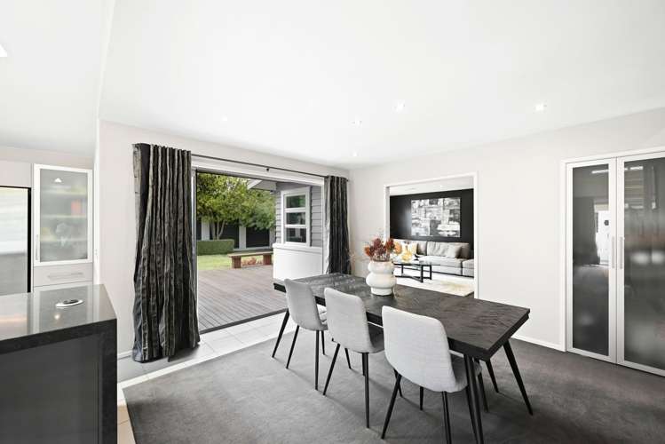 87 Huntington Drive Huntington_6