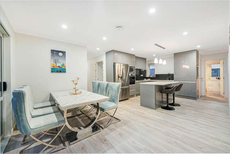 16 Sapwood Crescent Takanini_10