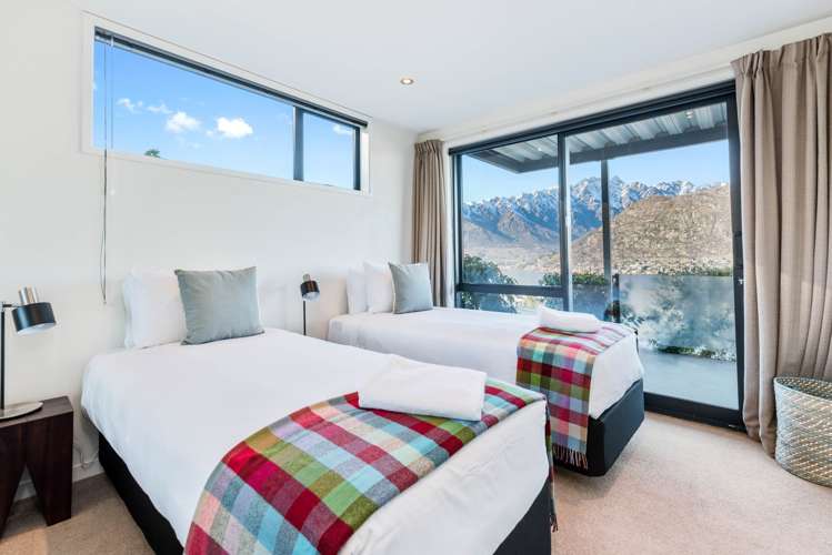 22 Goldrush Way Queenstown_7