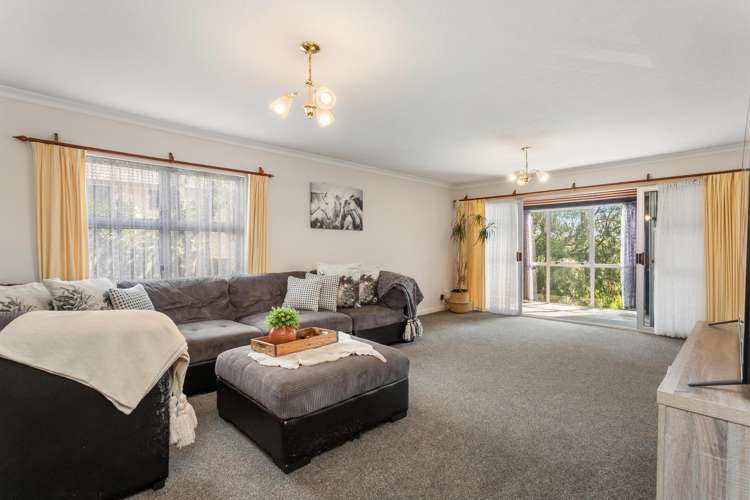 13 Woodside Common_5