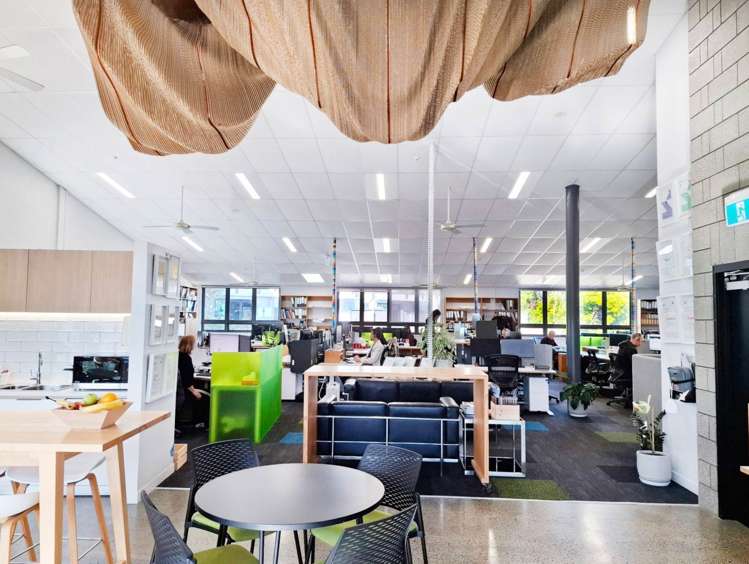 6 Basque Road Eden Terrace_6