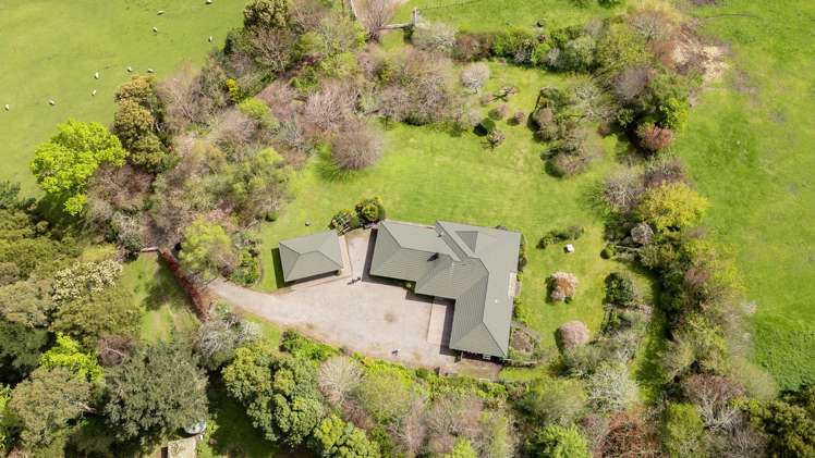 101 Te Weta Road Waikite Valley_23