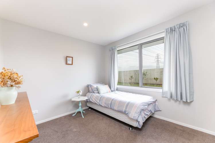 34 Roberts Road Hei Hei_10