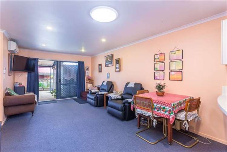 2e Reid Road New Lynn_5