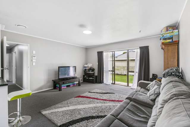 2/34 Shifnal Drive Randwick Park_2