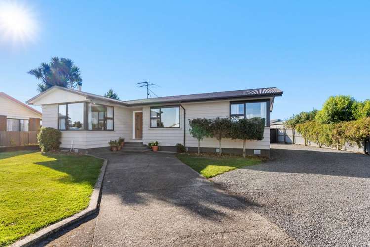 6 Willow Street_0
