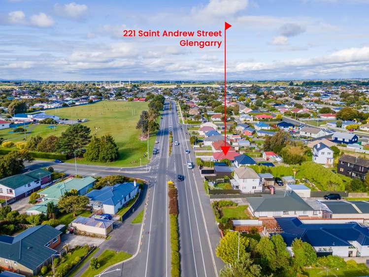 221 Saint Andrew Street Glengarry_20