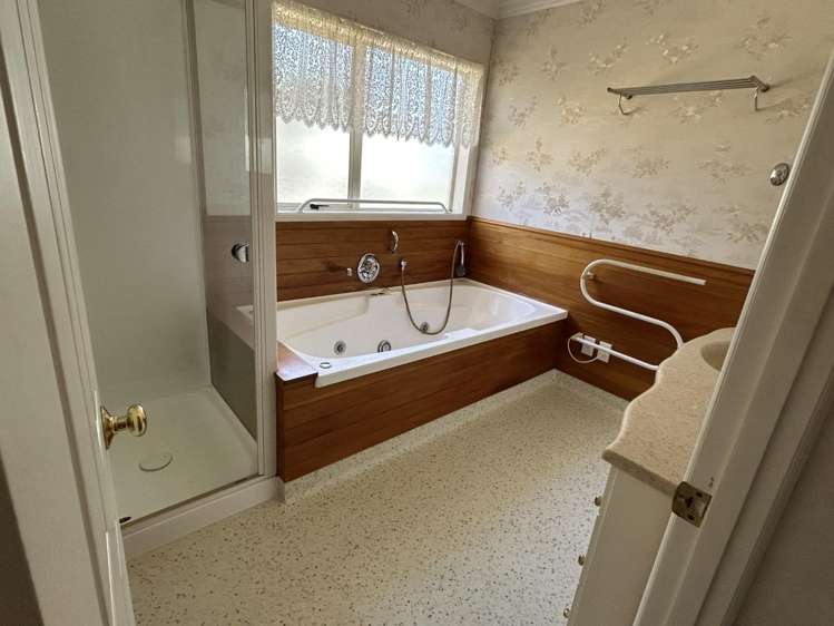 33 Bartholomew Drive Nawton_18