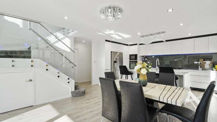 2 Elizabeth Avenue_4