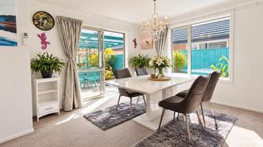 33 Midlane Crescent_2