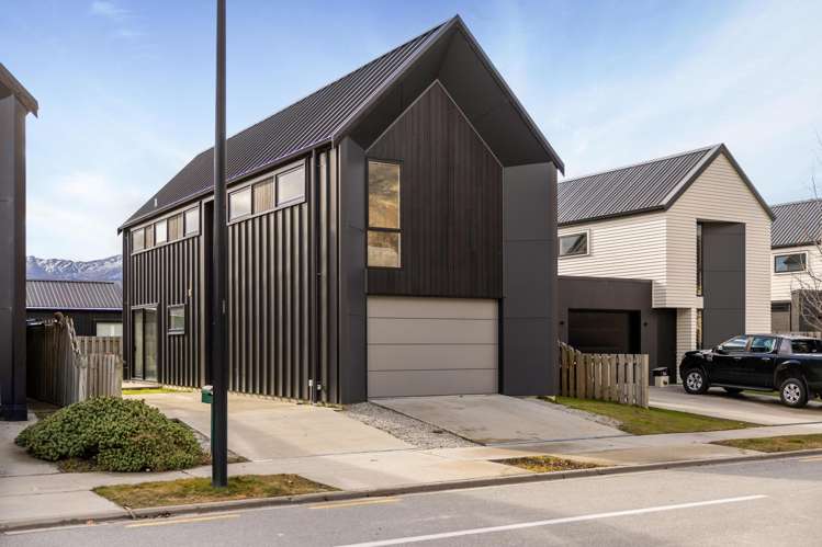 16 Lorne Street, Bridesdale Lake Hayes Estate_0