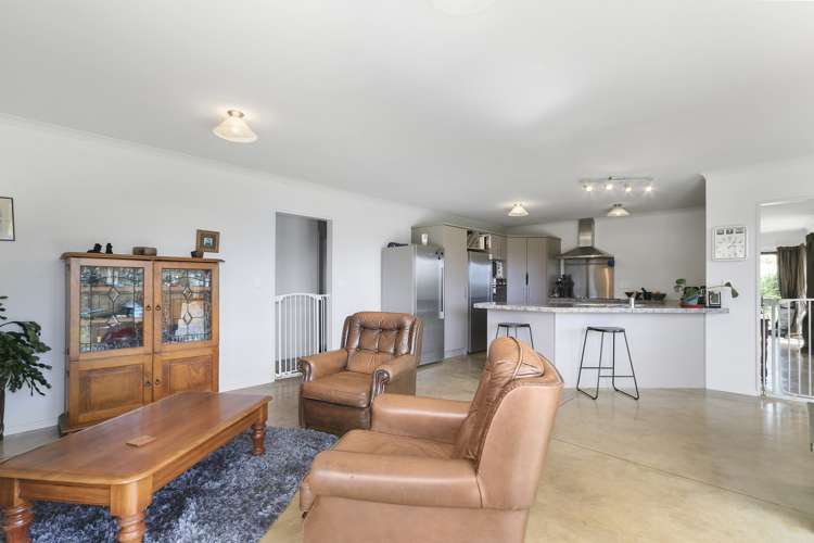 91b Kakariki Way Whitemans Valley_9