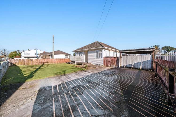1/81 Gloucester Road Manurewa_16