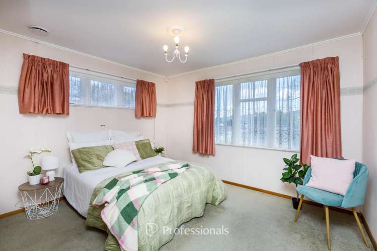 1248 Fergusson Drive Brown Owl_9