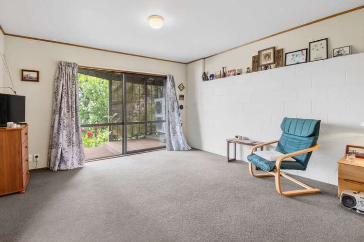 1/6 Basilton Close Bucklands Beach_23