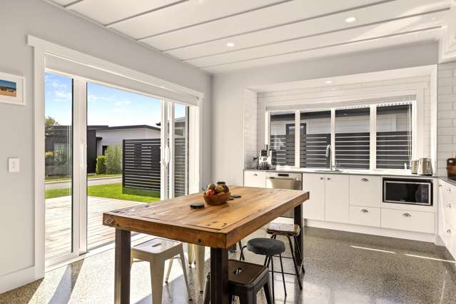 18 Maison Way Rangatira Park_2
