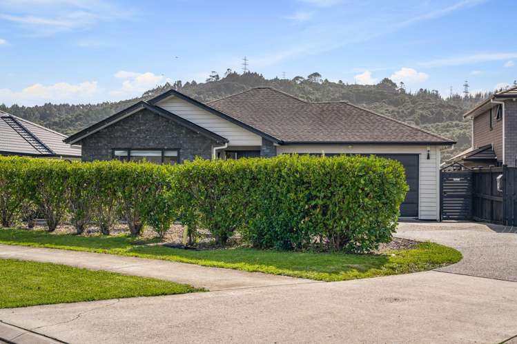 16 Sir Lincoln Drive_3