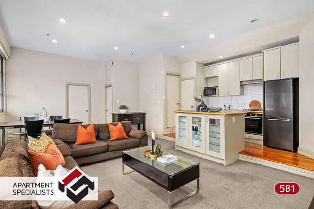 Two Apartments On The Waterfront!