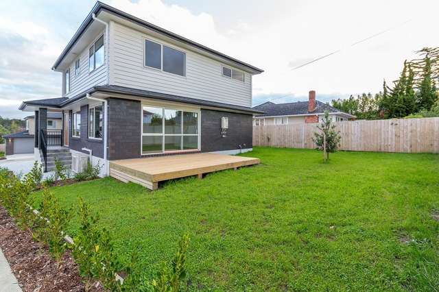 61a Tirimoana Road Te Atatu South_1