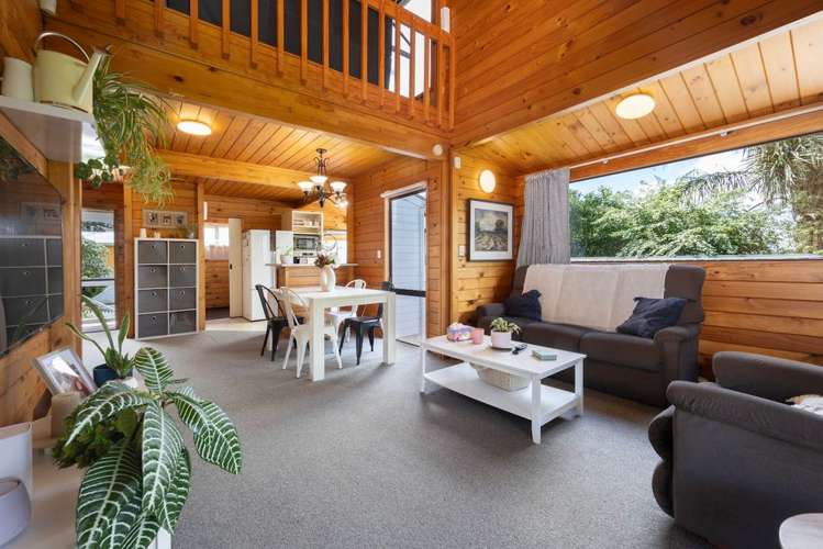 62 Rhinevale Close_4